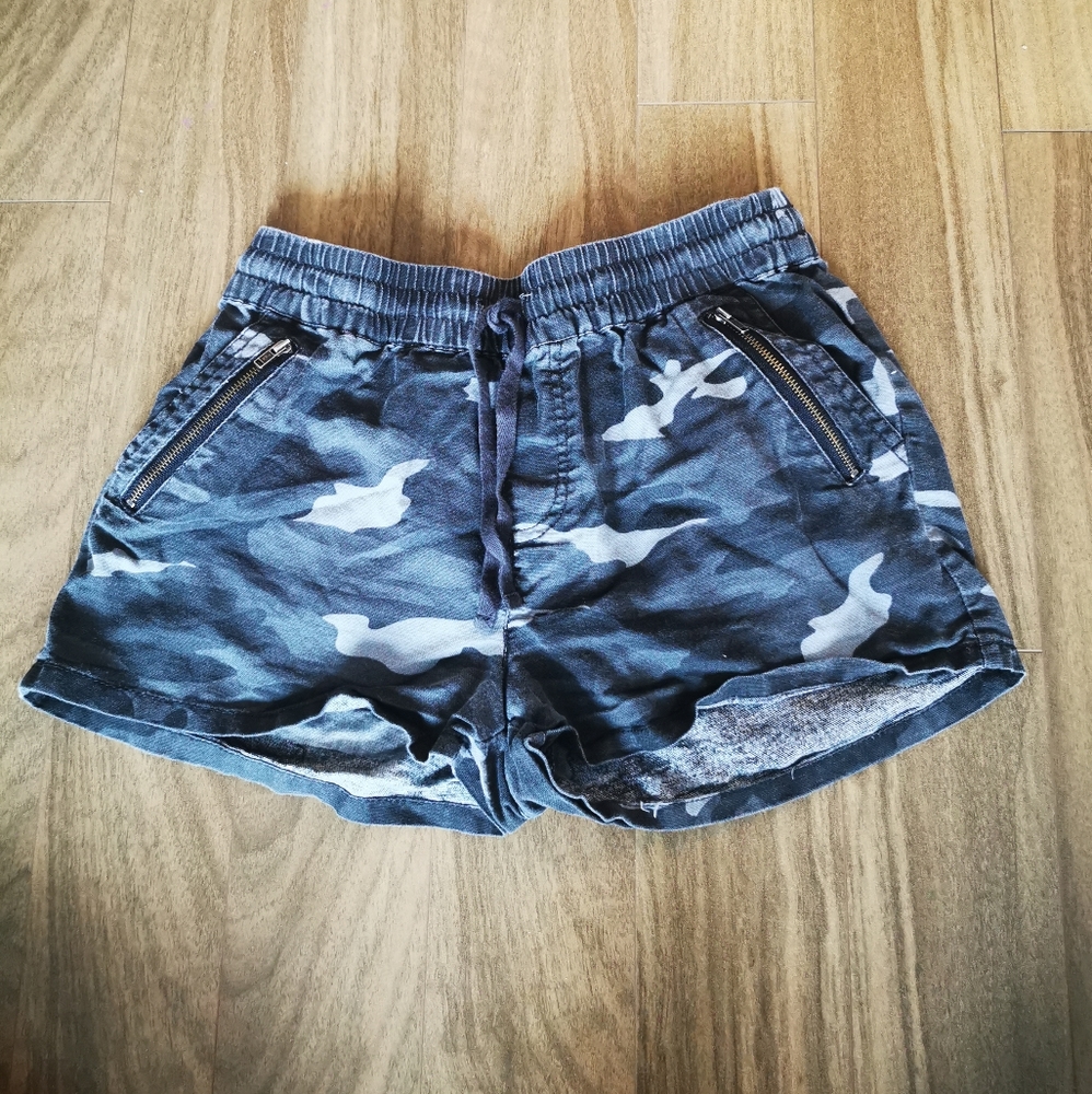 Garage Camo Shorts